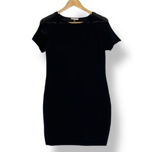 Trina Trina Turk Black laser Cut Short Sleeve Sweater Dress size medium